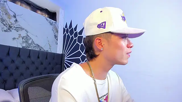 marcuscollins1  online show from 03-21-26, 12:54