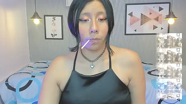 Snapshot of Nohemi_louse chatting on 03-08-25, 07:31 Nohemi louse online show from 03-08-25, 07:31