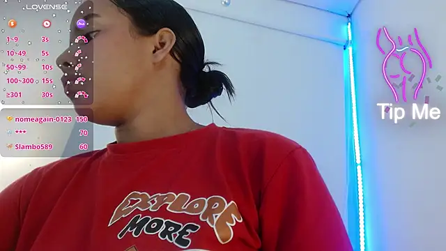 Roxy Stonee online show from 10-09-25, 07:34