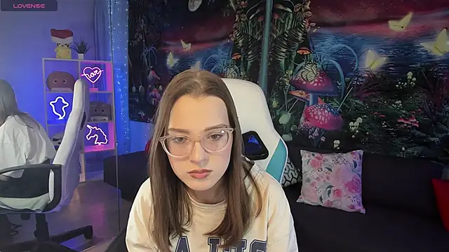 kaisajenner online show from 02-03-25, 10:21