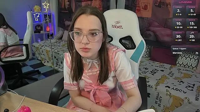 kaisajenner online show from 02-09-25, 11:57