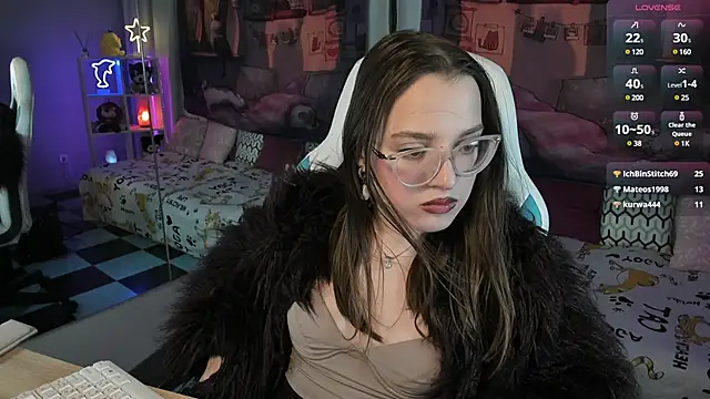 kaisajenner online show from 02-20-25, 02:18