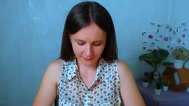 ValeriaHeart  online show from 06-18-26, 01:26