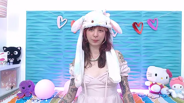 Snapshot of AriYokai chatting on 02-19-25, 07:27 AriYokai online show from 02-19-25, 07:27