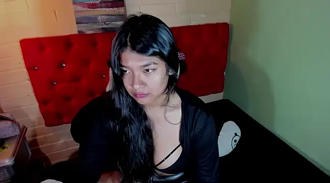 ScarletKray online show from 02-03-25, 04:31