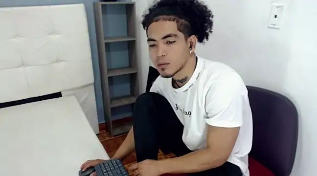 LihanJor 23 online show from 02-22-25, 03:56