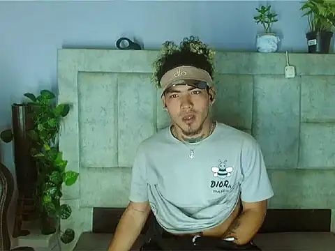 LihanJor 23 online show from 09-10-25, 01:00