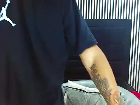 LihanJor 23 online show from 09-19-25, 01:12