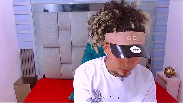 LihanJor 23 online show from 09-21-25, 04:36