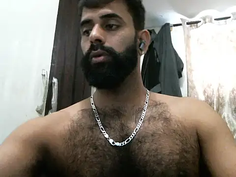 indianhairybull online show from 02-12-26, 04:40