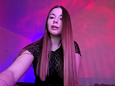 Snapshot of aava__bbrown chatting on 02-11-25, 08:05 aava bbrown online show from 02-11-25, 08:05