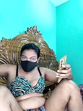 Snapshot of monekhan123 chatting on 11-09-25, 02:15 monekhan123 online show from 11-09-25, 02:15