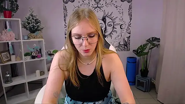 VeronicaAndersen online show from 02-02-25, 06:26