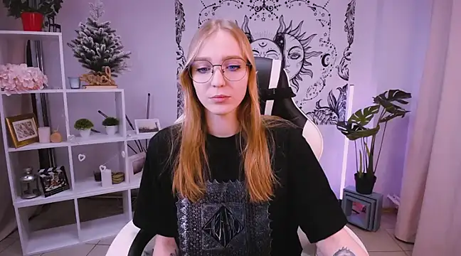 VeronicaAndersen online show from 02-16-25, 12:21