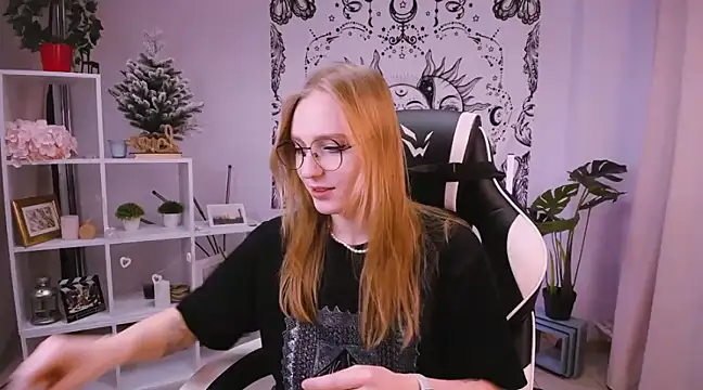 VeronicaAndersen online show from 02-17-25, 09:35