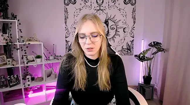 VeronicaAndersen online show from 02-27-25, 09:14