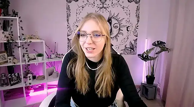 VeronicaAndersen online show from 02-28-25, 12:32