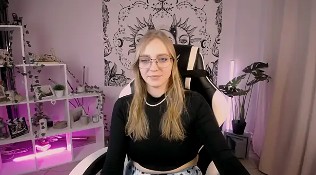 VeronicaAndersen online show from 03-03-25, 06:22