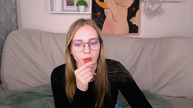 VeronicaAndersen online show from 03-23-25, 12:04