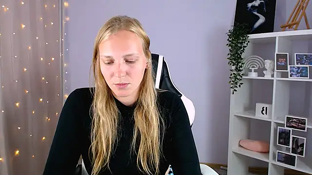 VeronicaAndersen online show from 09-19-25, 11:33