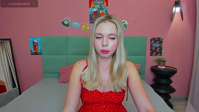 TessaAdorable online show from 09-23-25, 01:30