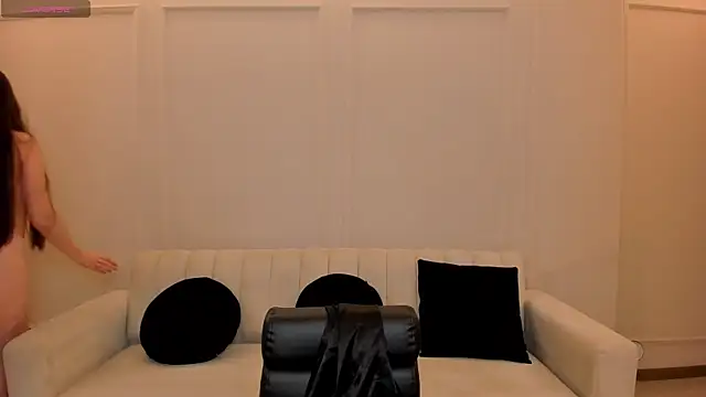 BeccaBaxter online show from 05-14-26, 12:12