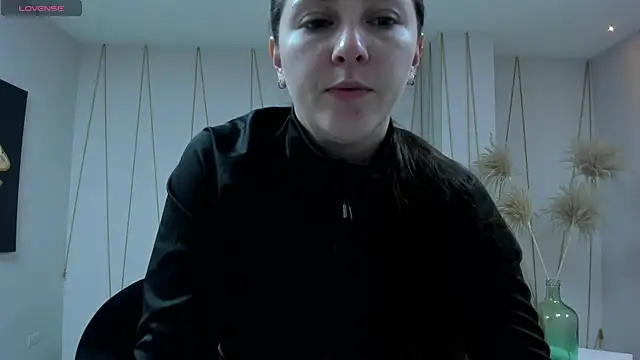 BeccaBaxter online show from 06-18-26, 11:58