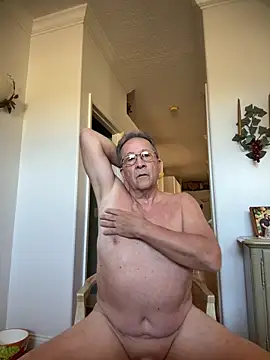 sissyboijamie1313 online show from 02-07-26, 08:34