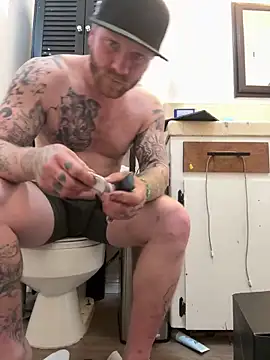 ohyeaitsme444 online show from 02-24-25, 04:36