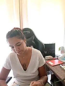 Pantaneirasexy online show from 12-17-25, 12:33