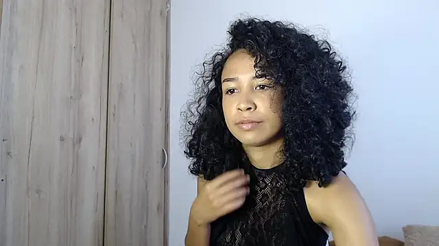 leahaltomm online show from 05-07-26, 02:00