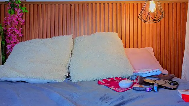 vicky bass online show from 09-14-25, 10:42