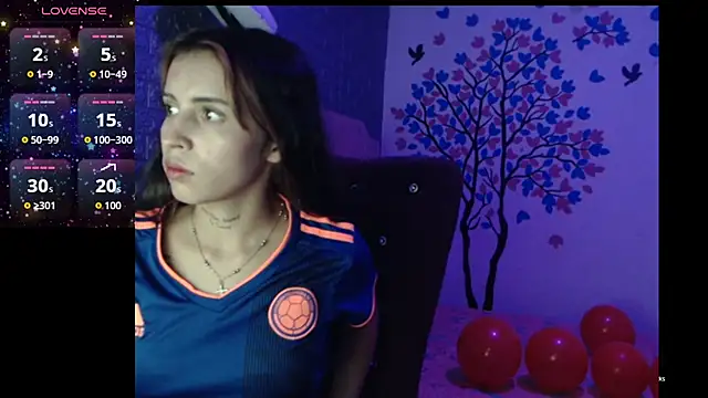 AngelaTurizo online show from 09-09-25, 11:48