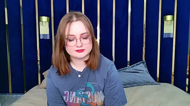 Kendra Parlow online show from 02-09-25, 01:33