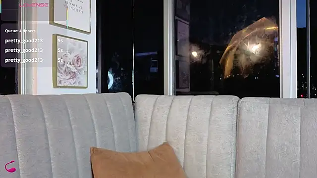 Daphne chers online show from 05-09-26, 10:20