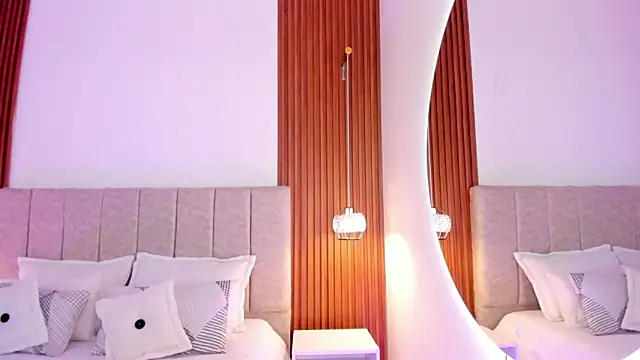 khloe-sweet online show from 10-09-25, 01:53