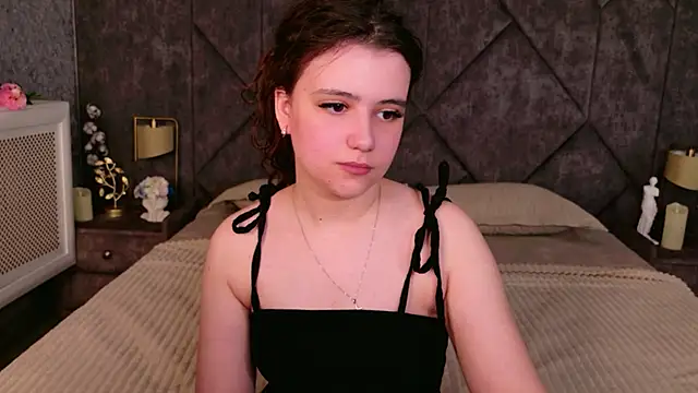 Pauline Heaven online show from 05-22-26, 05:36