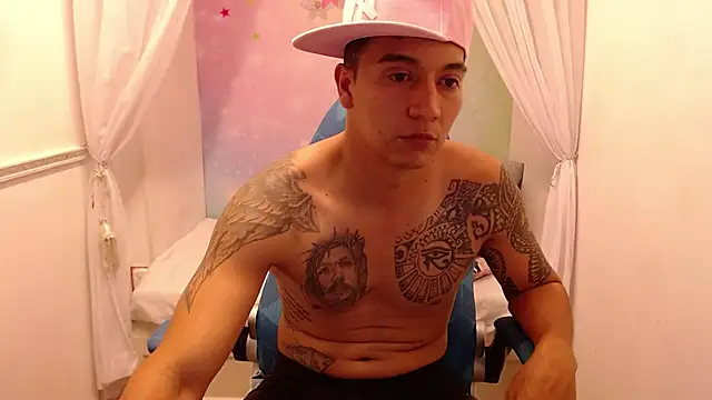 Snapshot of Lenny_Milers chatting on 03-07-25, 07:41 Lenny Milers online show from 03-07-25, 07:41