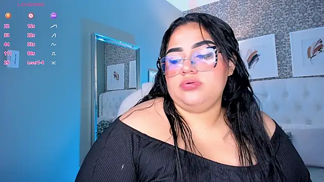 Snapshot of _michel_bbw chatting on 09-23-25, 02:36 michel bbw online show from 09-23-25, 02:36