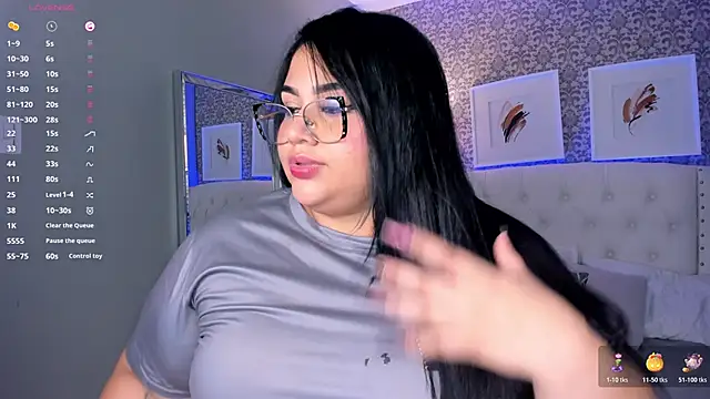 Snapshot of _michel_bbw chatting on 10-24-25, 02:52 michel bbw online show from 10-24-25, 02:52