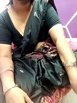 Snapshot of Tamil_Radha chatting on 01-31-25, 02:39 Tamil Radha online show from 01-31-25, 02:39