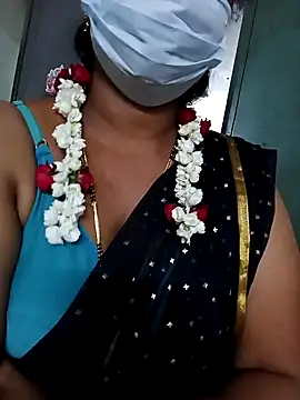 Snapshot of Tamil_Radha chatting on 02-19-25, 04:33 Tamil Radha online show from 02-19-25, 04:33
