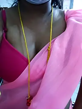 Snapshot of Tamil_Radha chatting on 02-21-25, 06:15 Tamil Radha online show from 02-21-25, 06:15