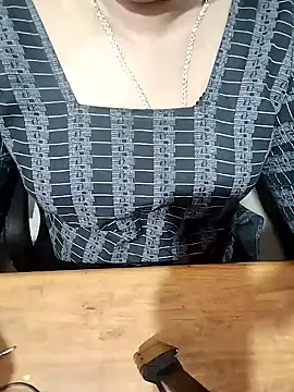 Snapshot of Tamil_Radha chatting on 09-09-25, 05:45 Tamil Radha online show from 09-09-25, 05:45