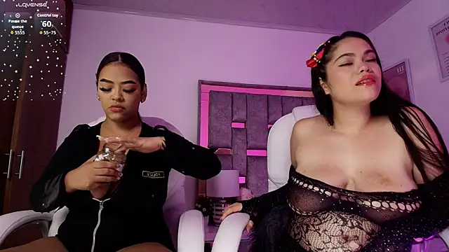 Alexa candy18 online show from 06-19-26, 12:59