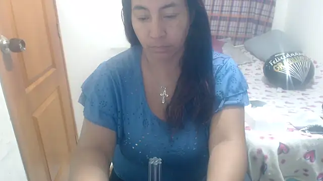 Snapshot of Siblleyx chatting on 05-19-26, 11:55 Siblleyx online show from 05-19-26, 11:55