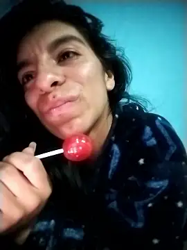 Snapshot of Ariell_Kieran chatting on 03-12-26, 02:39 Ariell Kieran online show from 03-12-26, 02:39