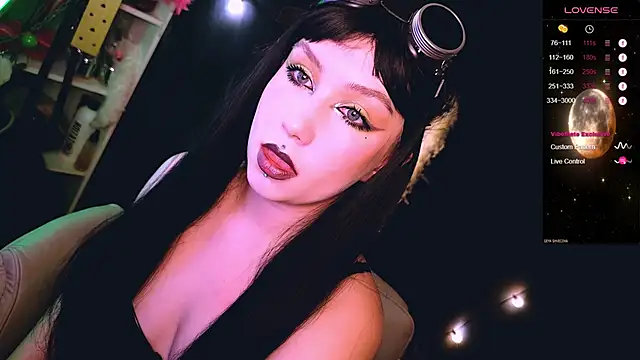 Snapshot of Bibi_Iva chatting on 04-07-26, 01:17 Bibi Iva online show from 04-07-26, 01:17