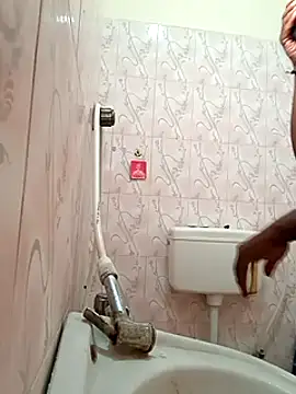 Snapshot of anandhababu chatting on 03-12-25, 02:20 anandhababu online show from 03-12-25, 02:20