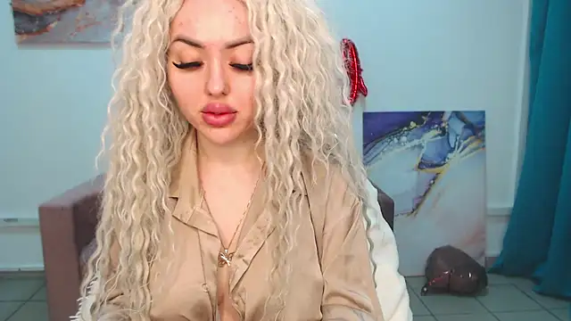 MissisCaty online show from 02-10-25, 07:49